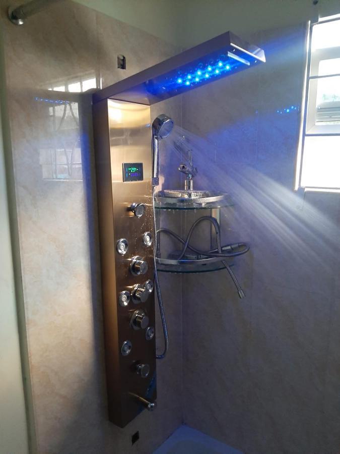 Paradise Villa Sleep 6 Private Pool Ocho Rios Ngoại thất bức ảnh